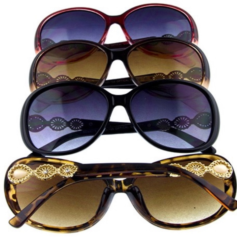 Round Ombre Sunnies - Red - Picture 2 of 2